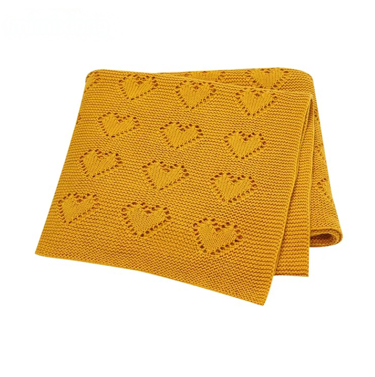 100 % Cotton Luxury Knitted Baby Blanket – Cream Eyelet Hearts